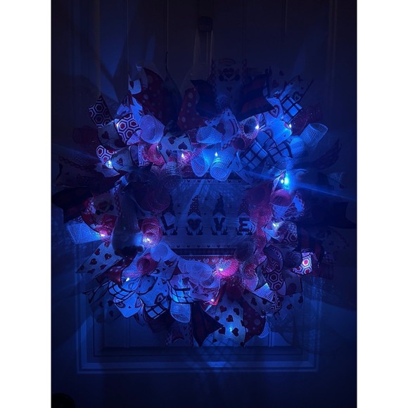 Handmade Valentine’s Gnome LOVE Ribbon Prelit Wreath 22 ins LED W11 - Picture 10 of 12